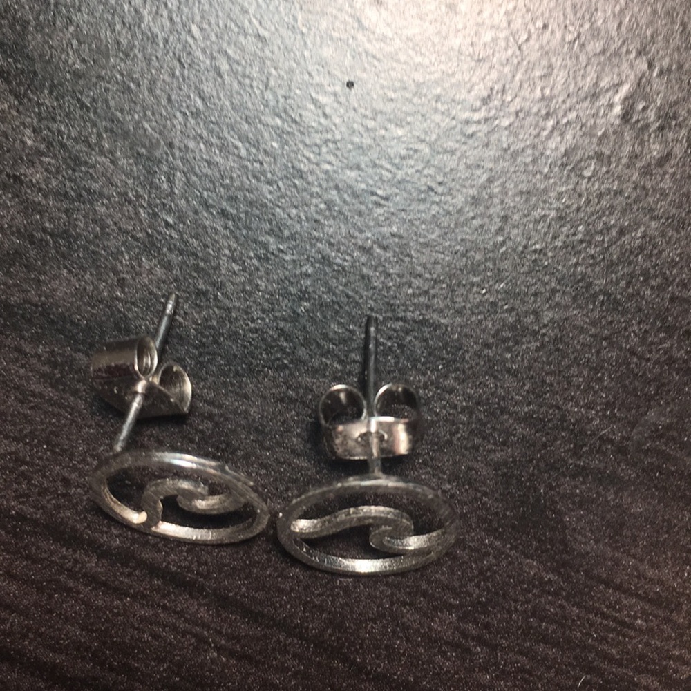 earrings - Picture 2 of 2